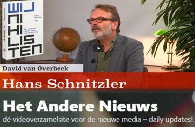 Waarom laten we ons zo gewillig in het digitale maatpak naaien?