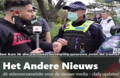 Australische politie maakt het de media lastig…  – Nederlands ondertiteld