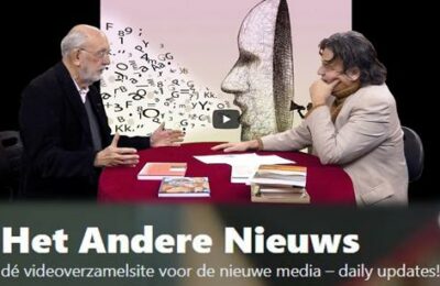 De media kleurt en manipuleert de werkelijkheid. Ab Gietelink interviewt Cees Hamelink