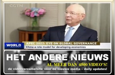 Klaus Schwab vertelt trots over zijn succes met de 4e Industriële Revolutie op de nationale Chinese Televisie